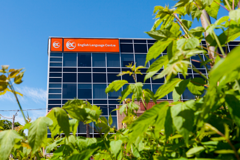 EC Toronto Adults English School