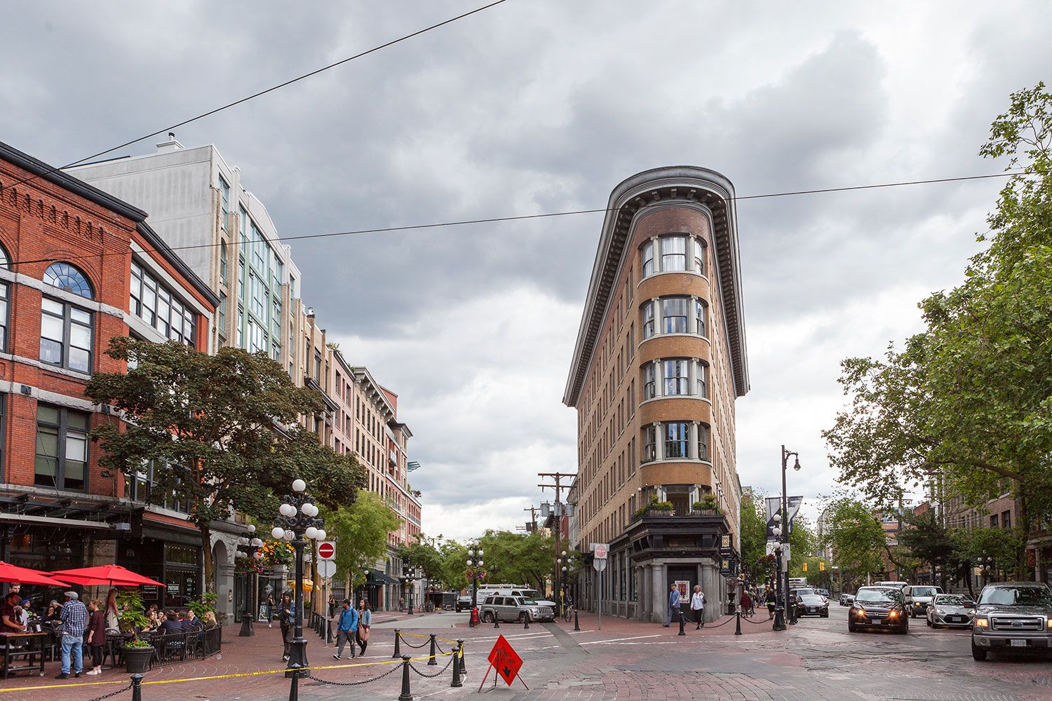 EC Vancouver 30+ English School