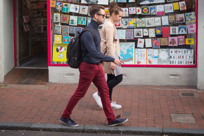 English students walking in Brighton to attend their English lesson and meet their international friends