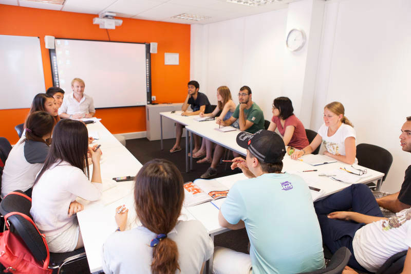 English class in Bristol at EC